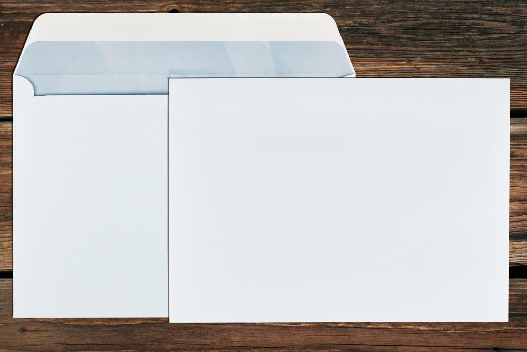 Kuvertierhüllen B4 250x353 mm Nassklebend Hochweiß 120 g/qm